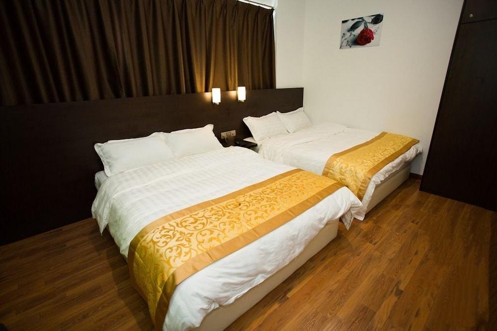 Hotel Zamburger Nur Ramadhan - Previously G Home Hotel Kota Bharu Kültér fotó
